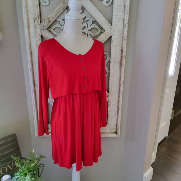 Times Two Maternity 3/4 Sleeve Layered Button Front Nursing Tunic Top in Red - Picture 1 of 8